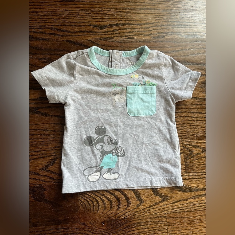 Disney Mickey Mouse T-shirt w pocket Sz. 24 mo